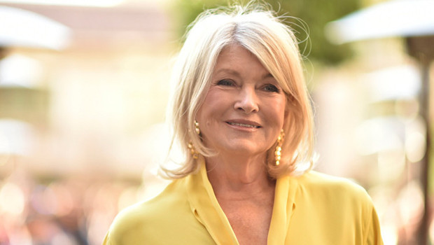 84 yaşında ama genç kızlarla yarışıyor… Ünlü sunucu estetik iddialarını yanıtladı