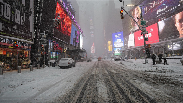 ABD'de kar fırtınası hayatı felç etti: 30 kişi hayatını kaybetti
