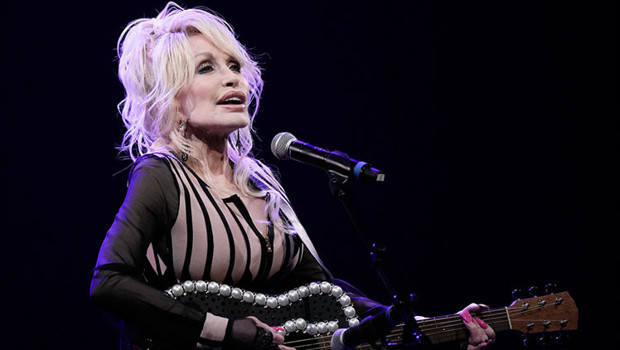 59 yıllık kocası ölünce yapayalnız kaldı… Sanki yaşamaktan vazgeçmiş gibi... Ünlü şarkıcı kendi cenazesini planlıyor