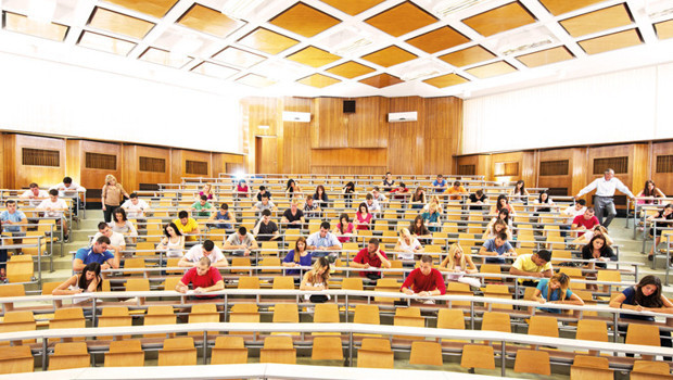 Üniversitelerde öğrenci sayısı azalıyor: 336 bin aday kayıt yaptırmadı