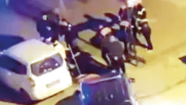 Küfürleşme silahlı kavgaya döndü