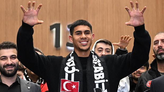 Beşiktaş'ın yeni transferi Devis Vazquez'in referansı Oscar Cordoba