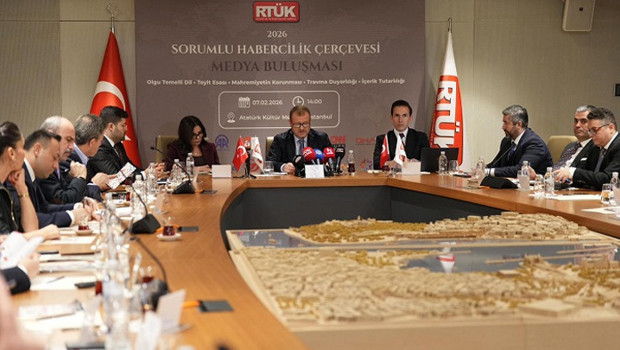 RTÜK Başkanı Daniş'ten Teyitsiz Bilgi Uyarısı: Paniği Artırabilir mi?