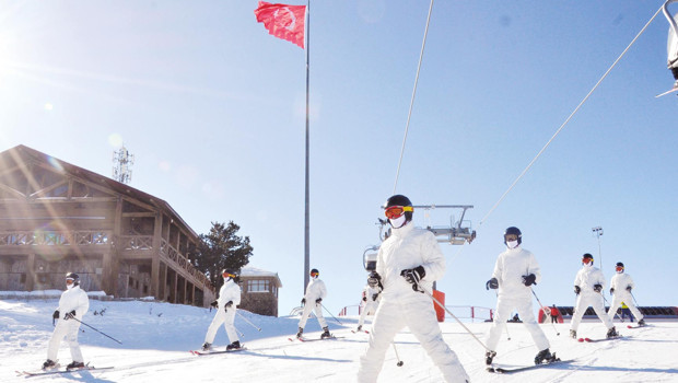 Mehmetçik’in Karla Mücadele Eğitimi Yeni Bir Dönemi Başlatıyor