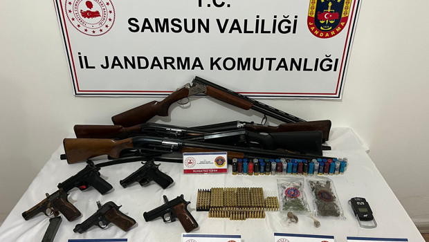 Samsun'da Uyuşturucu ve Silah Kaçakçılarına Darbe: 3 Gözaltı!