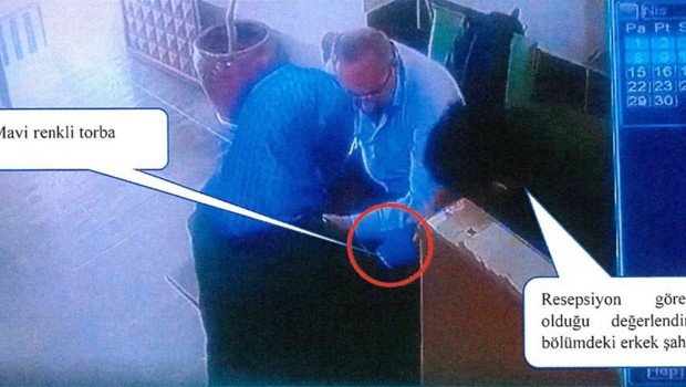 Bakırköy'de otel sahibinden rüşvet aldığı iddia edilen zabıta gözaltına alındı