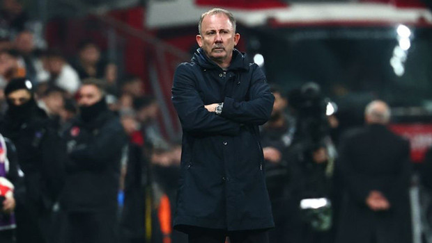 Sergen Yalçın'dan Alanyaspor maçı sonrası hakem tepkisi: 'Anlamadım!'