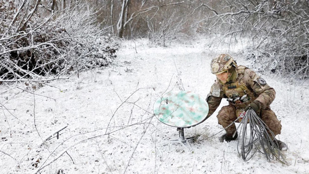 Musk Starlink’i kesti... Rusların iletişimi koptu