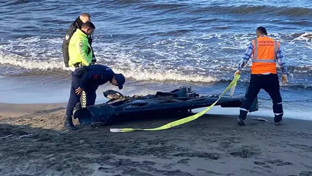 Ünye Sahilinde Şaşırtan İHA Parçası! Ne Oluyor?