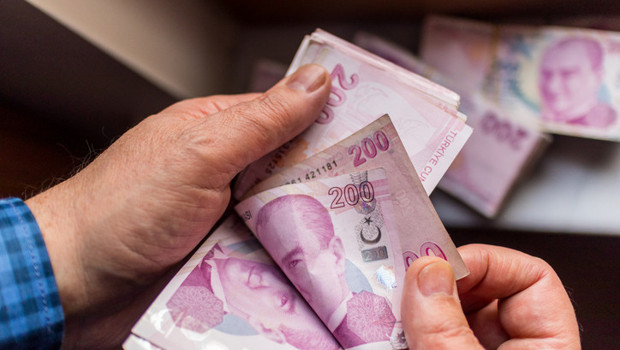 KREDİ KARTI YENİ LİMİT SINIRLAMASI 2026 - SON DURUM || Kredi kartı limitleri düştü mü, ne zaman düşürülecek Yeni kredi kartı limiti ne kadar olacak 16 Şubatta limitler değişti mi