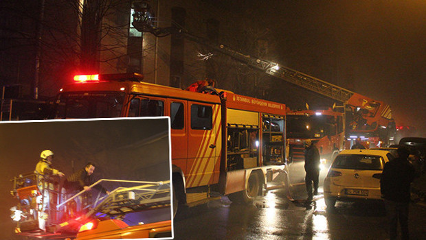 Kağıthane'de marangoz atölyesinde yangın: Mahsur kalan 11 kişi kurtarıldı