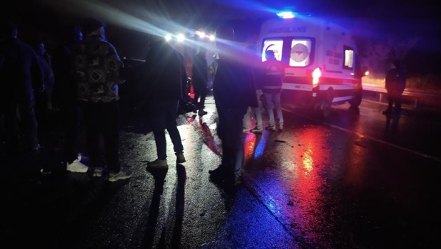 Beykoz'daki Korkunç Trafik Kazası: 1 Hayatını Kaybetti, 5 Yaralı!