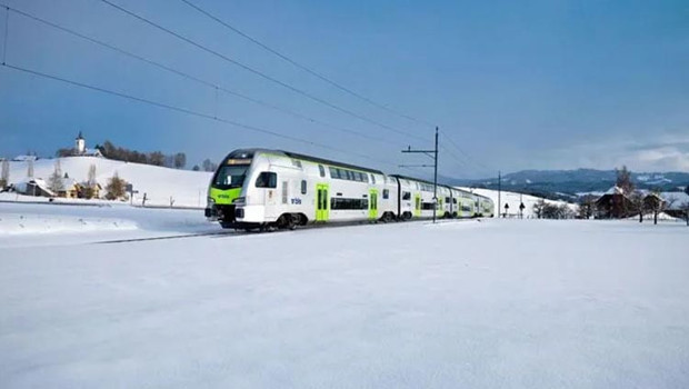 İsviçre'de tren kazası: Raydan çıktı