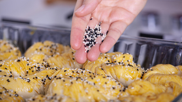 Bunu sakın yapmayın! Mide ve bağırsak sisteminiz zarar görebilir... İftardan sonra en az 1.5 – 2 saat kuralına dikkat