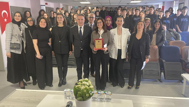 Doğan Cüceloğlu, ölümünün 5’inci yılında adını taşıyan lisede anıldı