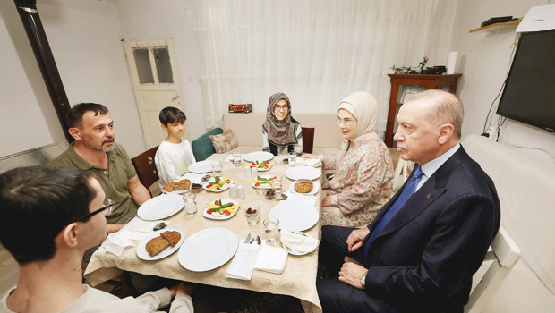 Kayacık ailesi ile iftar