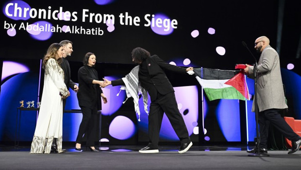 76. Berlin Film Festivali’nde Alman bakan salonu terk etti