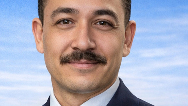 "Demokrasiye katılım, geleceğe sahip çıkmaktır"