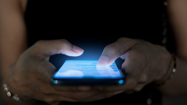 Yıllardır suçu ekrana atıyorduk, meğer sebep başkaymış... Loş ışık sevenler dikkat!