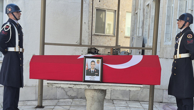 Kalp krizi sonucu hayatını kaybeden uzman çavuş son yolculuğuna uğurlandı