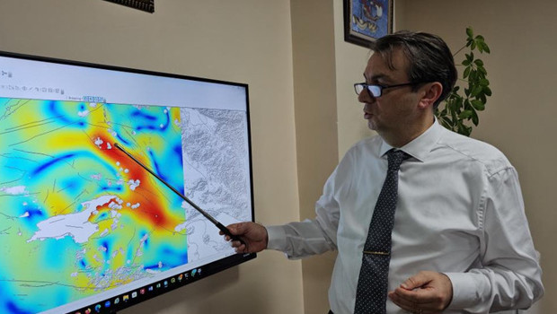 Prof. Dr. Hakan Kutoğlu'ndan Van'ın doğusu için deprem uyarısı: Büyük bir sismik hareketlilik tespit ettik