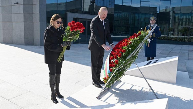 Cumhurbaşkanı Aliyev 'Soykırım Anıtı'nın açılışını yaptı
