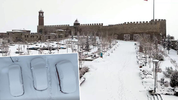 Kent kara gömüldü: 2004’ten sonraki en yoğun yağış oldu! 'Bereketini bir kez daha gösterdi'
