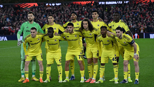 Fenerbahçe'de Antalyaspor maçı öncesi 6 eksik! 6 oyuncu kart sınırında