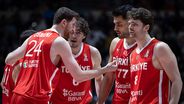 12 Dev Adam Sırbistan'ı konuk edecek!