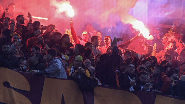 UEFA'dan Galatasaray'a seyircisiz oynama cezası!