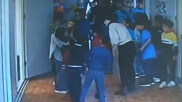 7 Yaşındaki Çocuğun Hayatını Kurtaran Öğretmenin Kahramanlığı!