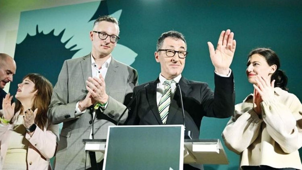 Eyalet Başbakanı oluyor… Cem Özdemir’den Almanya’da bir ilk