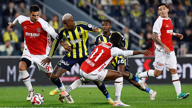 Fenerbahçe ile Fatih Karagümrük ligde 18. randevuda