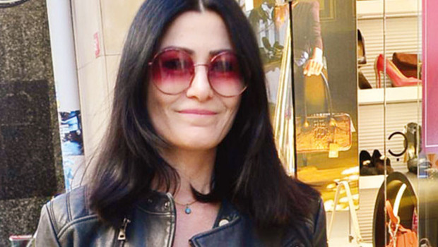 Deniz Çakır: Kadın yaş aldıkça harikalaşan bir varlık