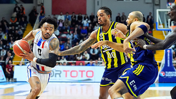 Fenerbahçe Beko deplasmanda hata yapmadı!