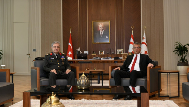 Kara Kuvvetleri Komutanı KKTC'de