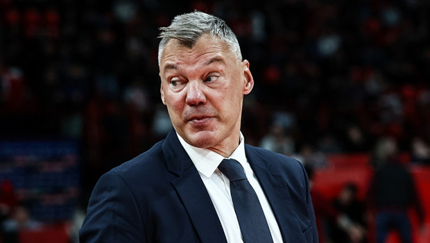 Fenerbahçe'de Jasikevicius'tan Olympiakos yenilgisi yorumu: 'Bu bizim için iyi bir tablo değil!'