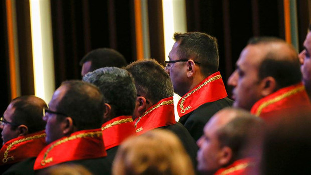 HSK Kararnamesiyle 12 hakim ve savcının görev yeri değişti