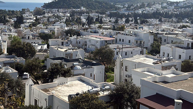 Bu kentte aidatlar 180 bin liraya kadar çıkıyor... Evlerin satış fiyatı da dudak uçuklatıyor