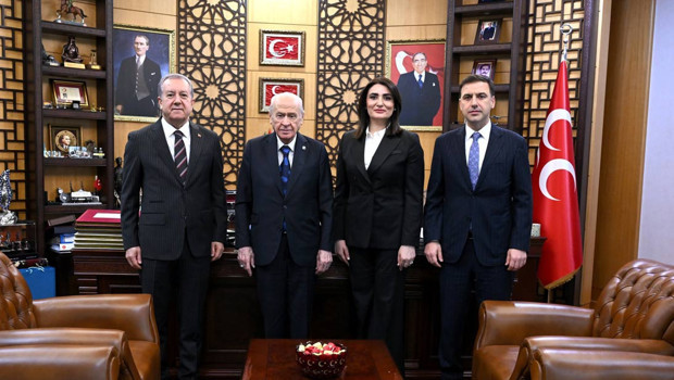 Bahçeli, bayramlaşma heyetini kabul etti