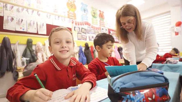 9 günlük tatil bitti ders zili çaldı