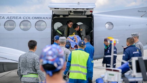 Kolombiya’da askerleri taşıyan uçak düştü… 8 kişi öldü, 73 kişi yaralandı