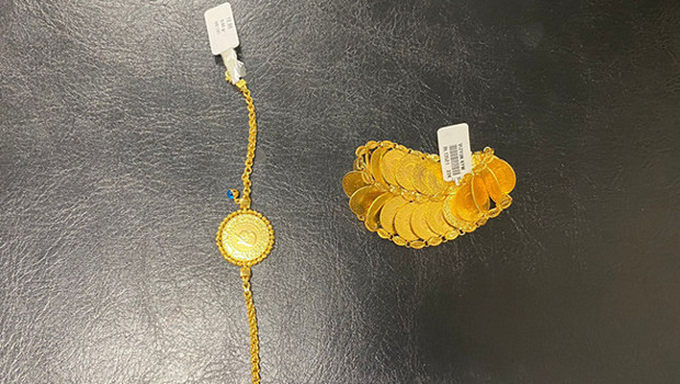 İkiz Kız Kardeşlerin Kuyumcu Soygunu İle Şok Eden Hikayesi Nedir?