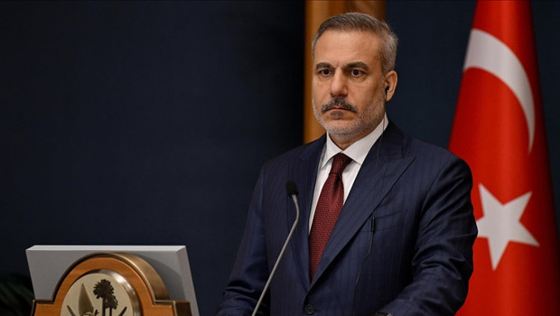 Hakan Fidan'dan Telefon Diplomasisi: Savaşın Sonu Mu Geliyor?