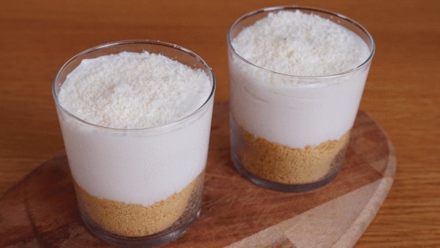 Glutensiz Hindistan cevizli cheesecake (Videolu)