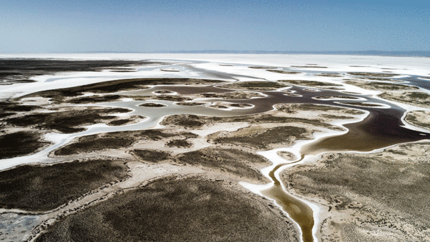 Tuz Gölü'nün Gizemleri: İç Anadolu'yu Genişleten Araştırma!