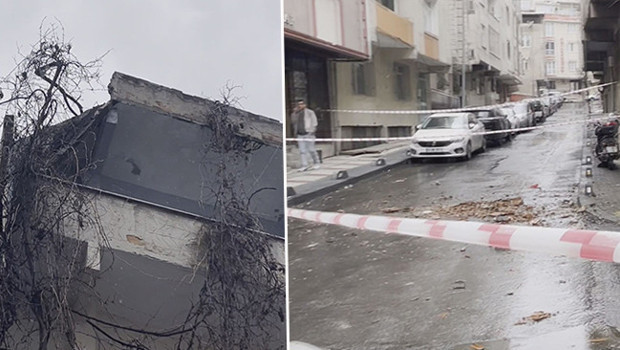 Bağcılar'da 4 katlı binanın çatısı çöktü: Ekipler sevk edildi