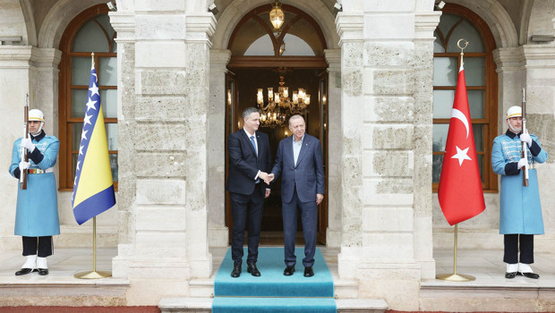 Denis Beciroviç Dolmabahçe’de