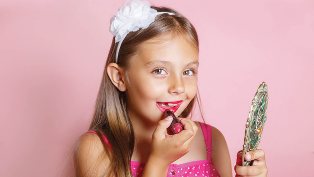 Çocukların ‘gözünü boyadılar’... İki kozmetik markasına soruşturma