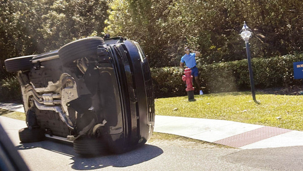 Tiger Woods’un Şok Edici Kazası: Gözaltına Alındı mı?